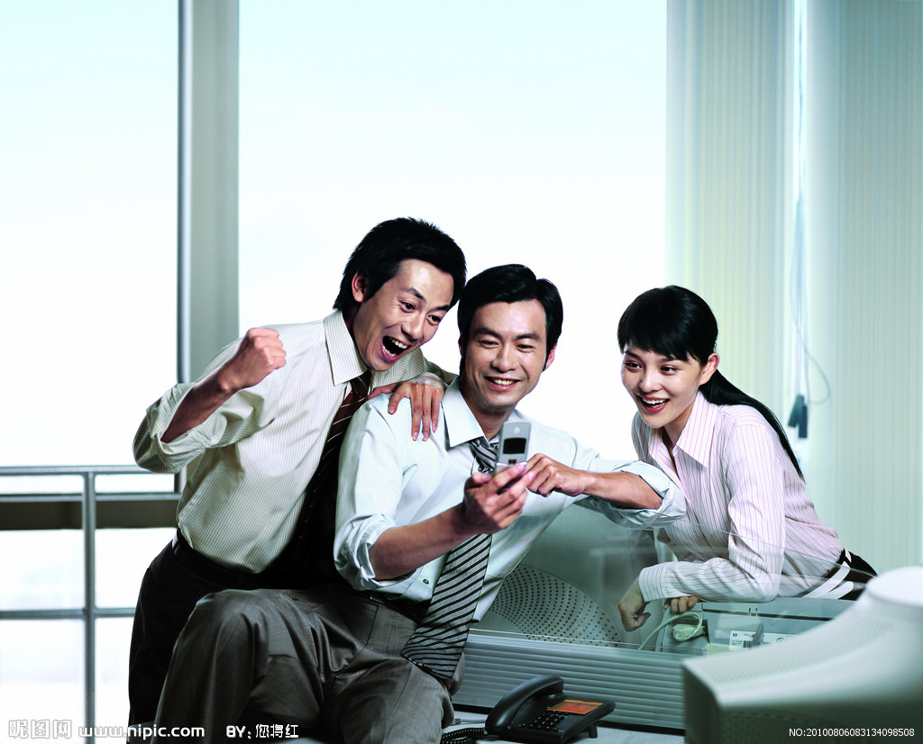 員工關(guān)系管理：退、讓、舍、給