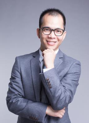 互聯(lián)網(wǎng)+通信企業(yè)線上轉(zhuǎn)型模式與互聯(lián)網(wǎng)思維提升 ——互聯(lián)網(wǎng)+大數(shù)據(jù)+AI時(shí)代下通信企業(yè)的經(jīng)營(yíng)致勝法則